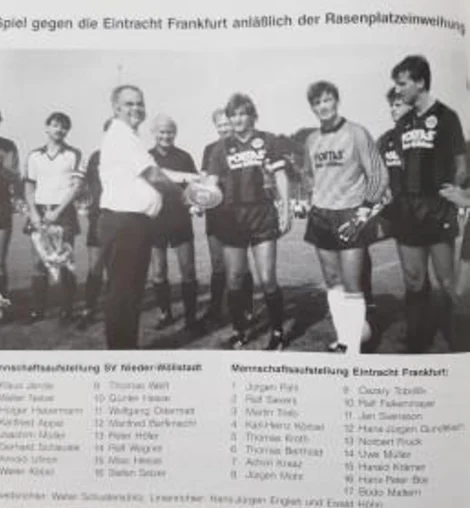 Spiel gegen Eintracht Frankfurt anlässlich der Rasenplatzeinweihung 1984